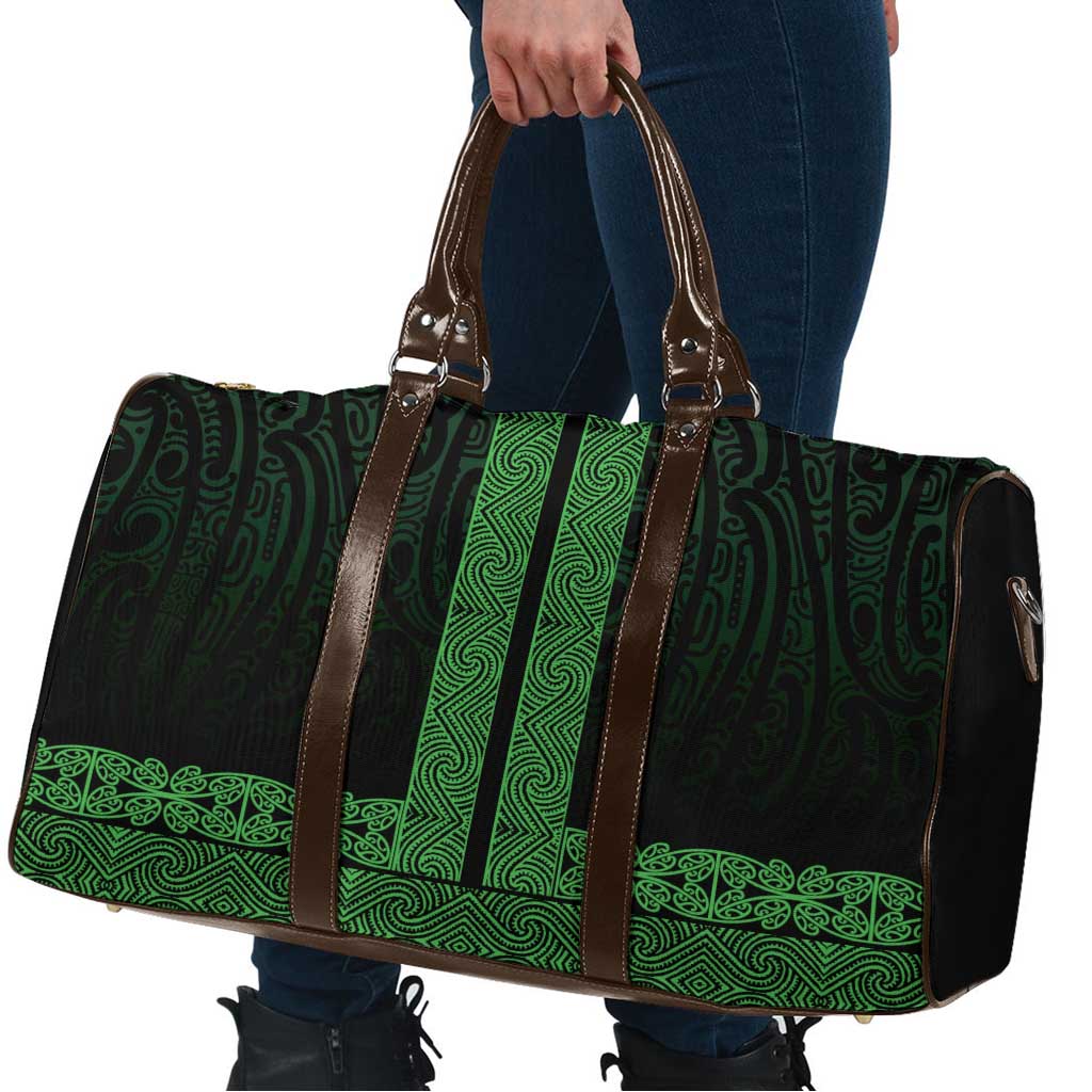 New Zealand Maori Kowhaiwhai Travel Bag Kakariki Maui and Mangopare - Aussie Hoodie