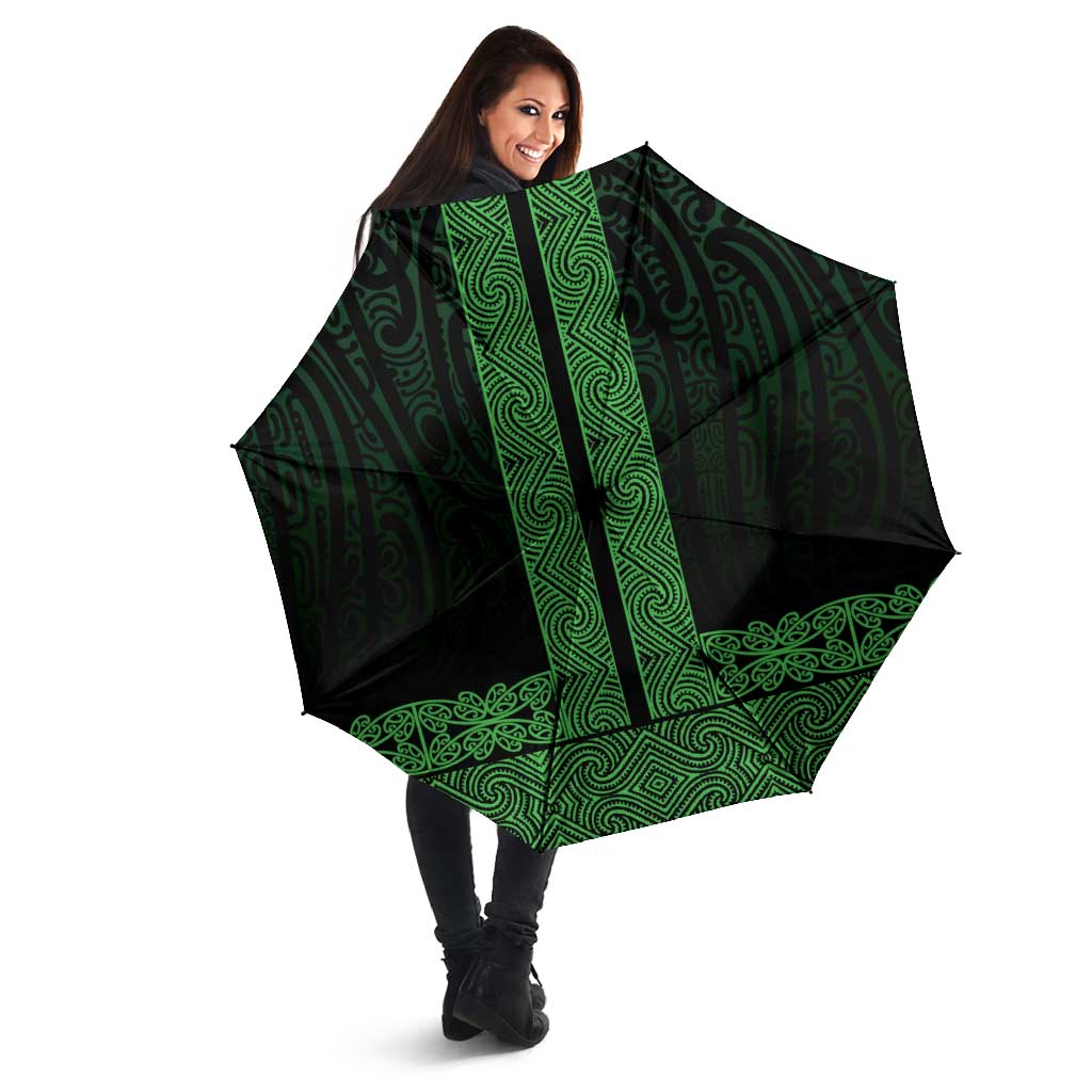 New Zealand Maori Kowhaiwhai Umbrella Kakariki Maui and Mangopare - Aussie Hoodie
