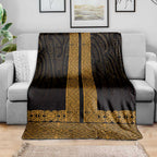 New Zealand Maori Kowhaiwhai Blanket Karaka Maui and Mangopare