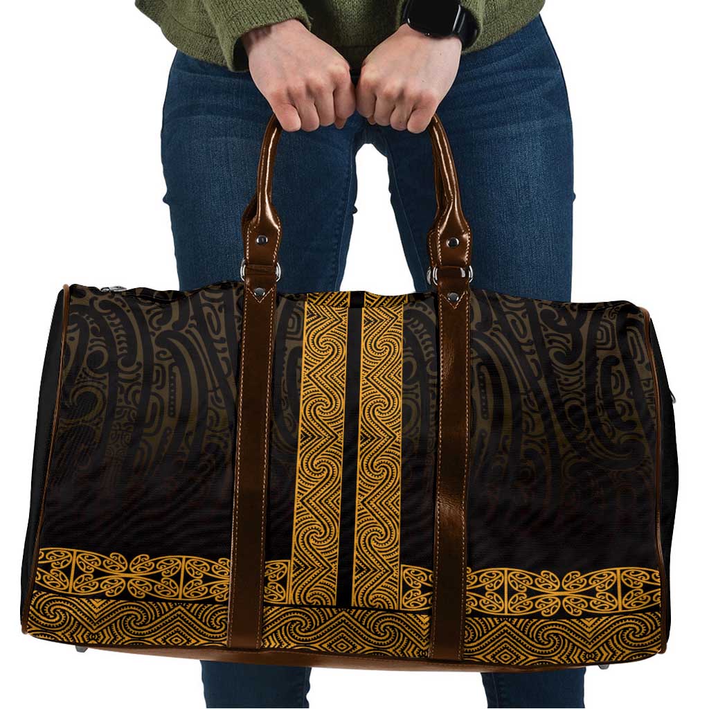 New Zealand Maori Kowhaiwhai Travel Bag Karaka Maui and Mangopare - Aussie Hoodie