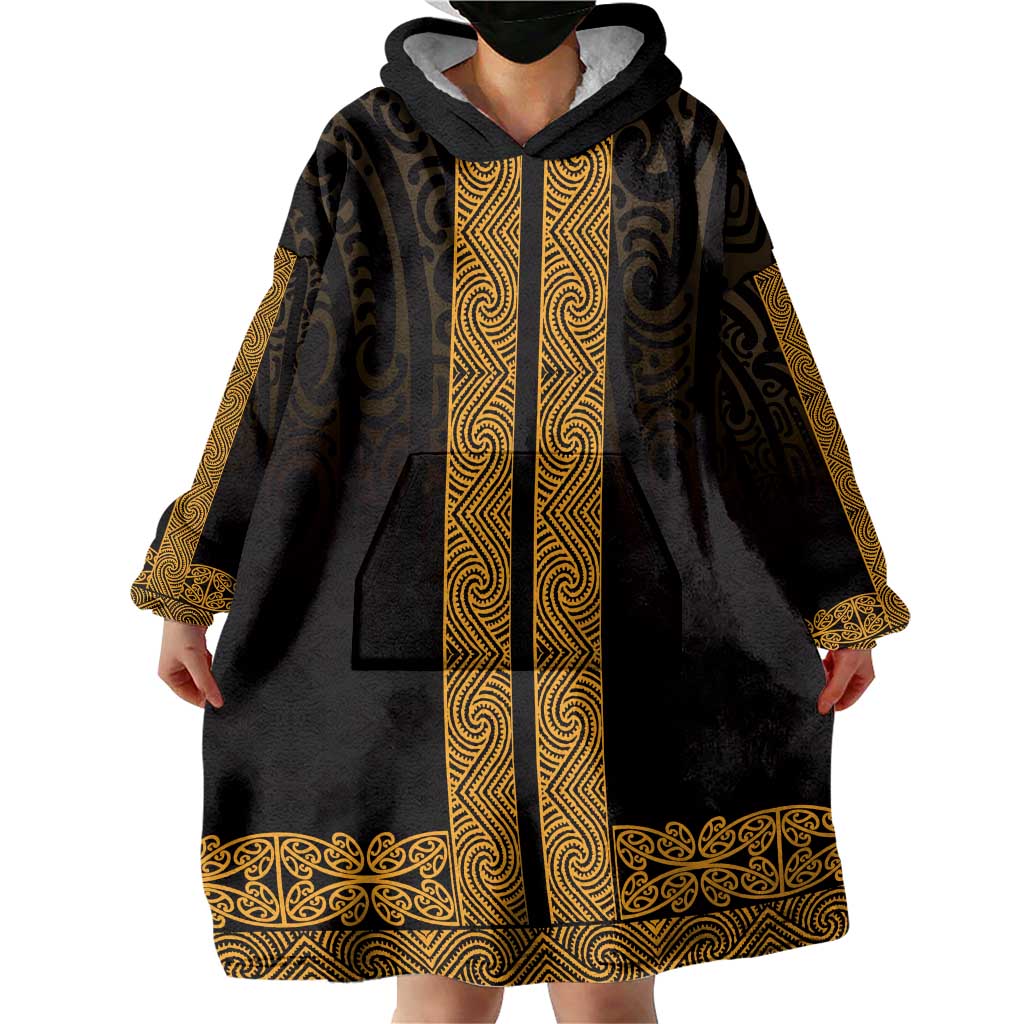 New Zealand Maori Kowhaiwhai Wearable Blanket Hoodie Karaka Maui and Mangopare