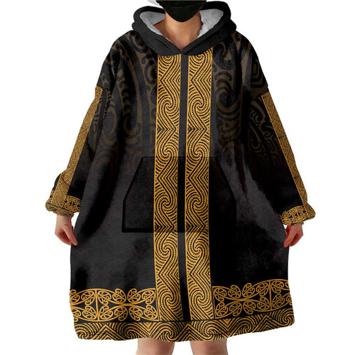 New Zealand Maori Kowhaiwhai Wearable Blanket Hoodie Karaka Maui and Mangopare