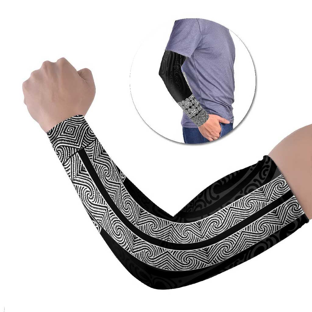 New Zealand Maori Kowhaiwhai Arm Sleeves Pango Maui and Mangopare - Aussie Hoodie