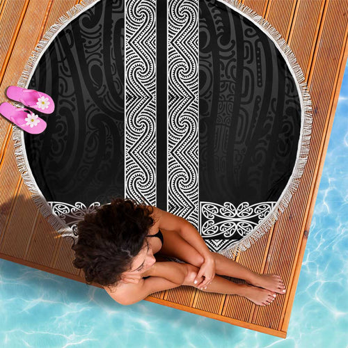 New Zealand Maori Kowhaiwhai Beach Blanket Pango Maui and Mangopare