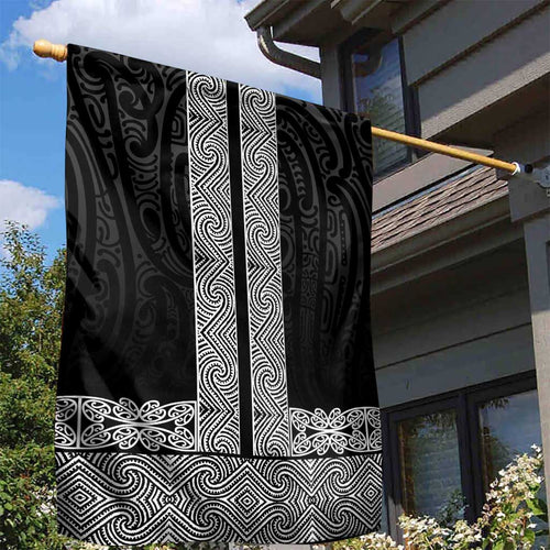 New Zealand Maori Kowhaiwhai Garden Flag Pango Maui and Mangopare