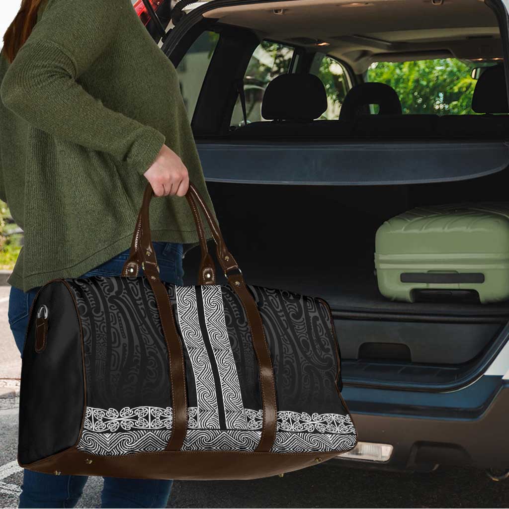 New Zealand Maori Kowhaiwhai Travel Bag Pango Maui and Mangopare - Aussie Hoodie