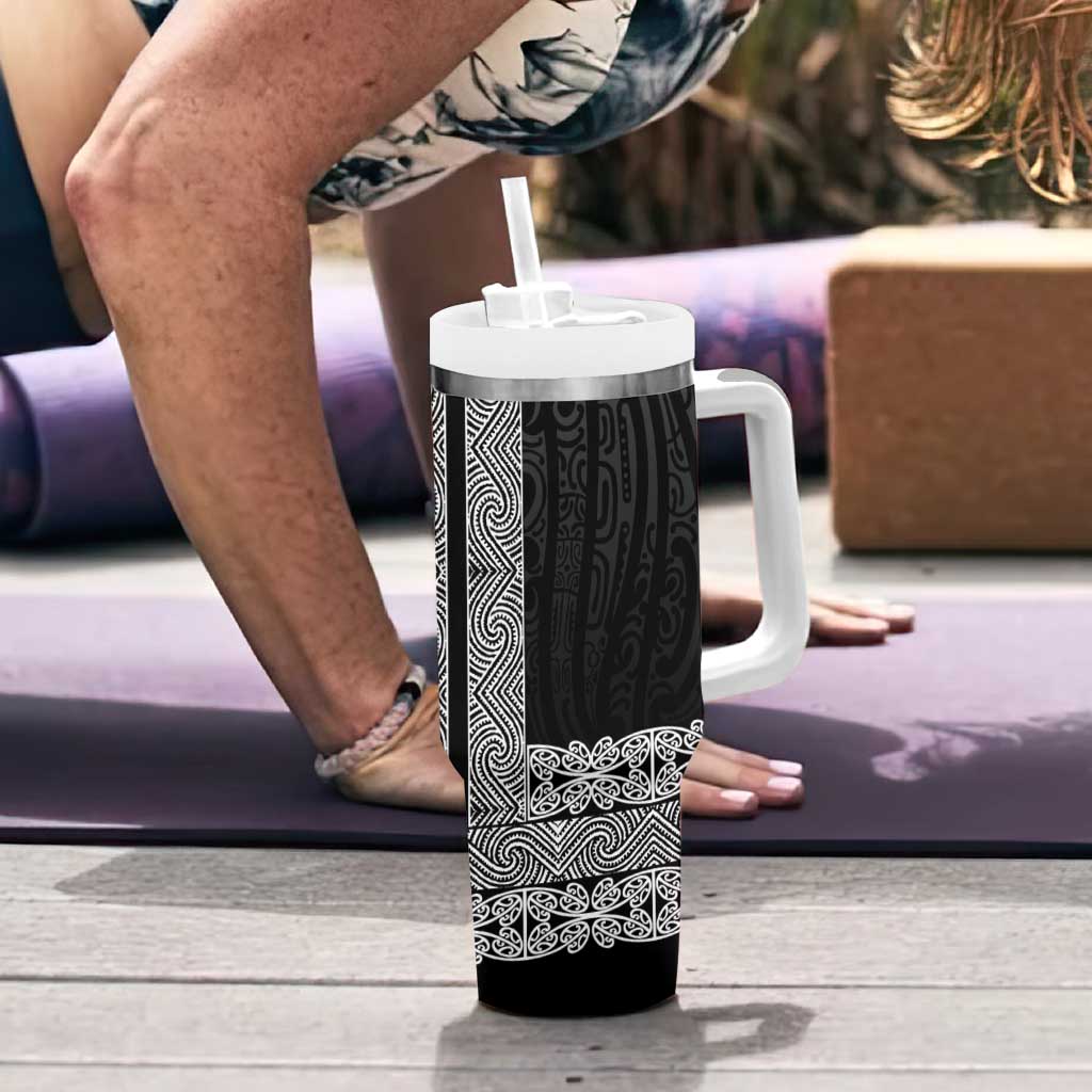 New Zealand Maori Kowhaiwhai Tumbler With Handle Pango Maui and Mangopare