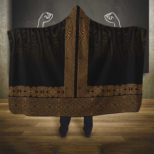 New Zealand Maori Kowhaiwhai Hooded Blanket Parauri Maui and Mangopare