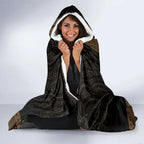 New Zealand Maori Kowhaiwhai Hooded Blanket Parauri Maui and Mangopare