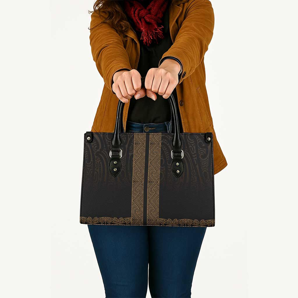 New Zealand Maori Kowhaiwhai Leather Bag Parauri Maui and Mangopare - Aussie Hoodie