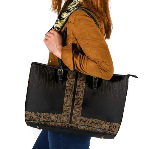 New Zealand Maori Kowhaiwhai Leather Tote Bag Parauri Maui and Mangopare