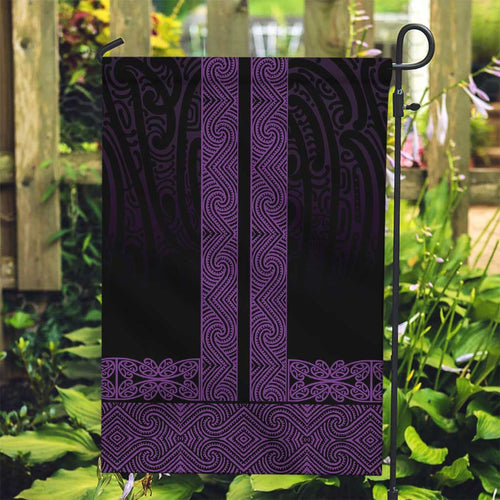 New Zealand Maori Kowhaiwhai Garden Flag Waiporoporo Maui and Mangopare