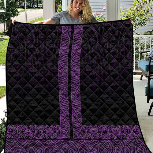New Zealand Maori Kowhaiwhai Quilt Waiporoporo Maui and Mangopare