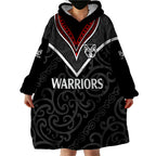custom-text-and-number-new-zealand-warriors-rugby-wearable-blanket-hoodie-proud-to-maori-warriors