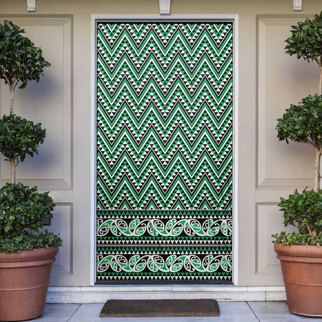 New Zealand Maori Niho Taniwha Door Cover Kakariki Mangopare and Puhoro Pattern - Aussie Hoodie