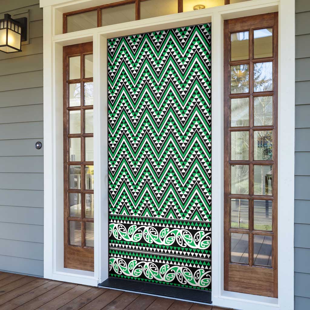 New Zealand Maori Niho Taniwha Door Cover Kakariki Mangopare and Puhoro Pattern - Aussie Hoodie