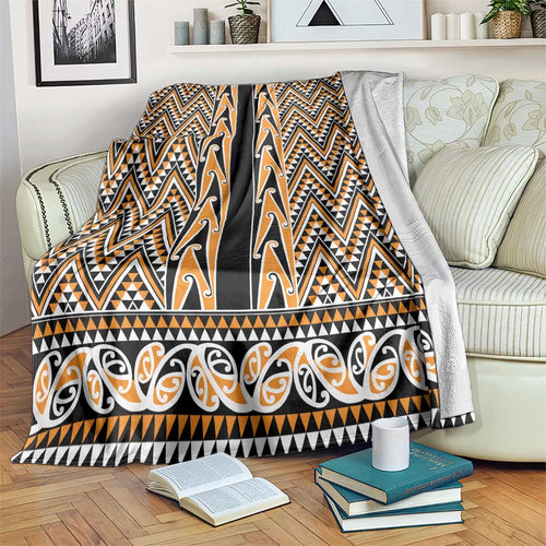 New Zealand Maori Niho Taniwha Blanket Karaka Mangopare and Puhoro Pattern