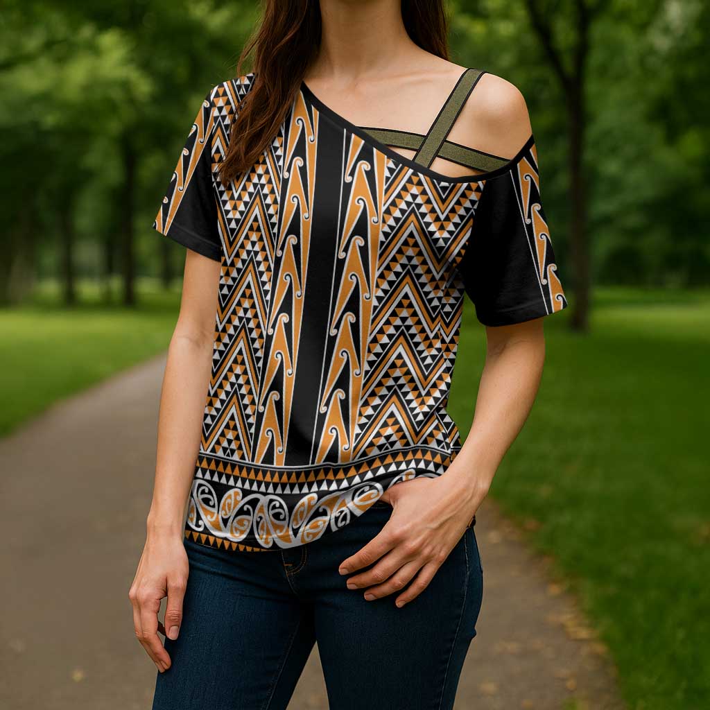 New Zealand Maori Niho Taniwha Cross Shoulder Shirt Karaka Mangopare and Puhoro Pattern - Aussie Hoodie