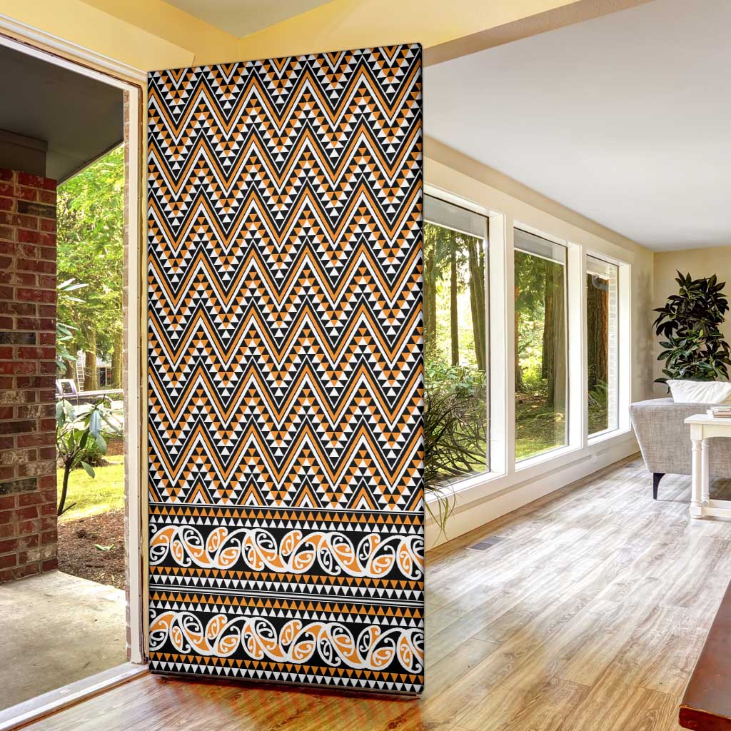 New Zealand Maori Niho Taniwha Door Cover Karaka Mangopare and Puhoro Pattern - Aussie Hoodie