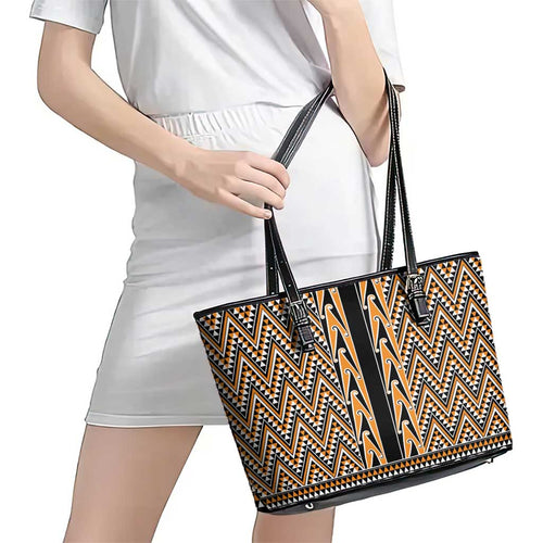 New Zealand Maori Niho Taniwha Leather Tote Bag Karaka Mangopare and Puhoro Pattern