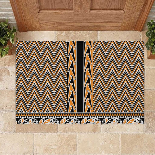 New Zealand Maori Niho Taniwha Rubber Doormat Karaka Mangopare and Puhoro Pattern