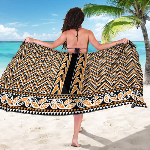 New Zealand Maori Niho Taniwha Sarong Karaka Mangopare and Puhoro Pattern
