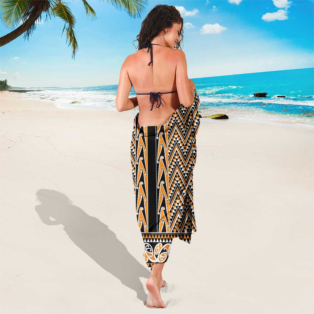 New Zealand Maori Niho Taniwha Sarong Karaka Mangopare and Puhoro Pattern