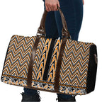 New Zealand Maori Niho Taniwha Travel Bag Karaka Mangopare and Puhoro Pattern - Aussie Hoodie