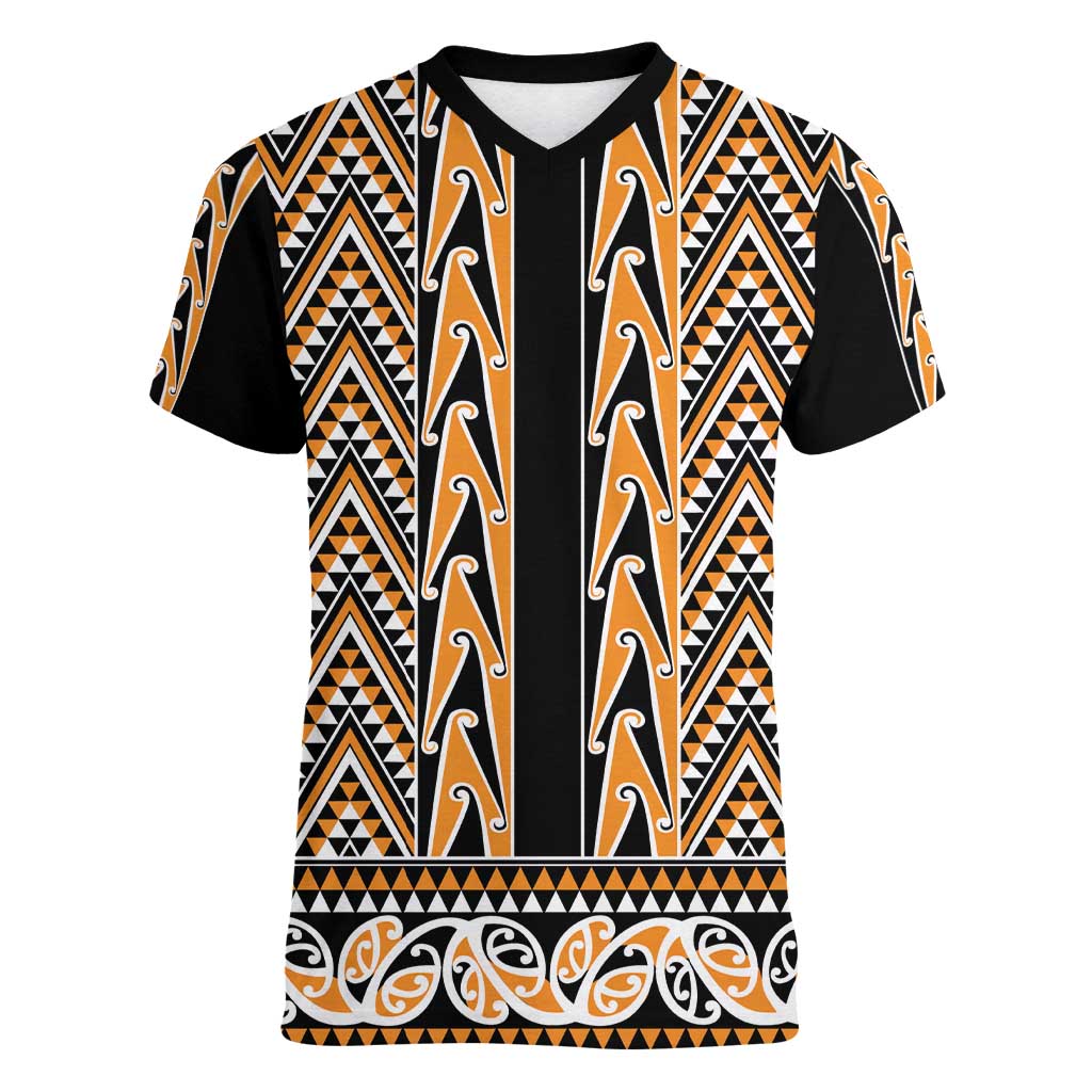 New Zealand Maori Niho Taniwha Women V-Neck T-Shirt Karaka Mangopare and Puhoro Pattern