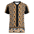 New Zealand Maori Niho Taniwha Women V-Neck T-Shirt Karaka Mangopare and Puhoro Pattern