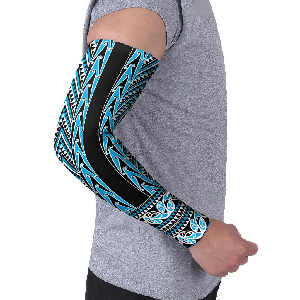 New Zealand Maori Niho Taniwha Arm Sleeves Kikorangi Mangopare and Puhoro Pattern - Aussie Hoodie
