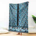 New Zealand Maori Niho Taniwha Blanket Kikorangi Mangopare and Puhoro Pattern