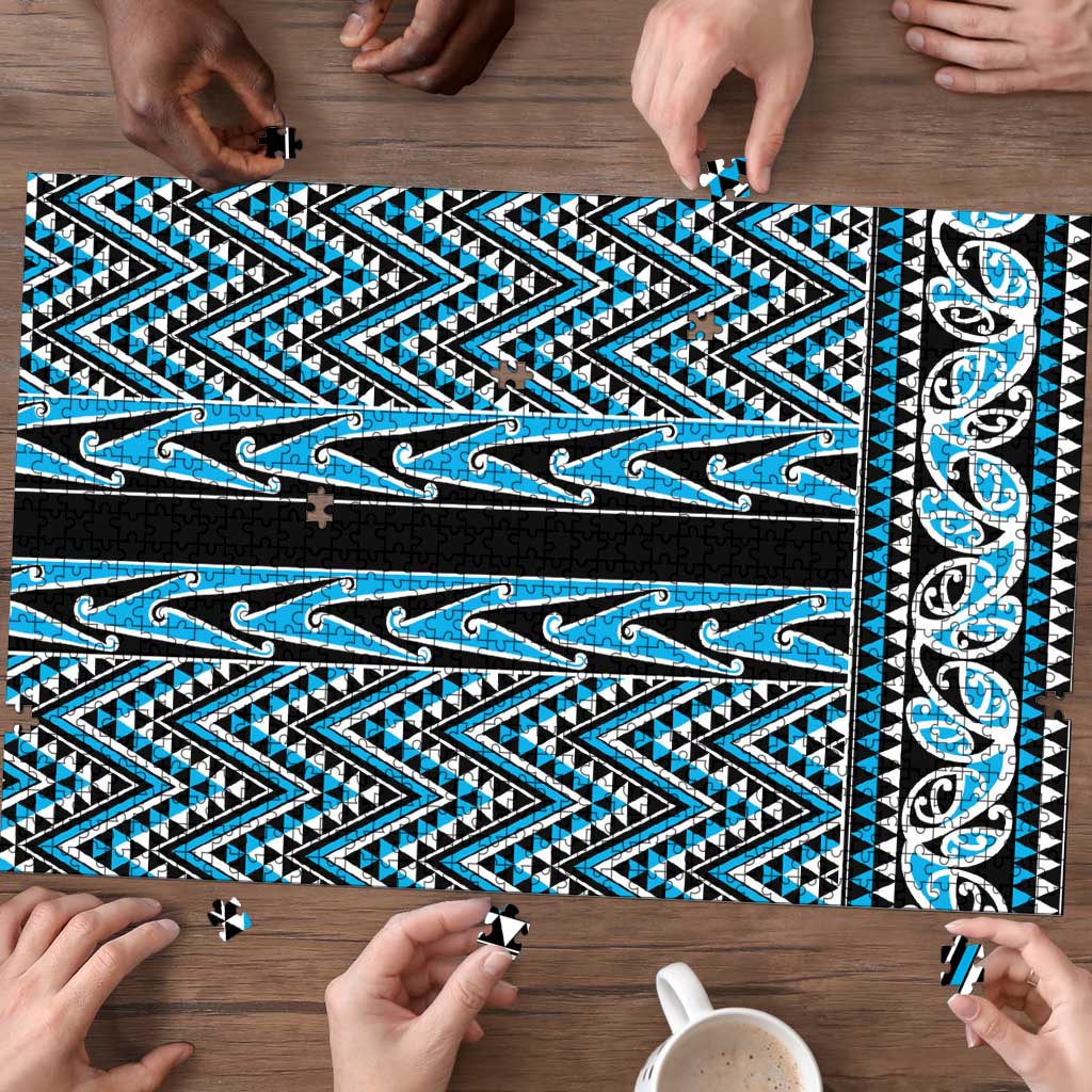 New Zealand Maori Niho Taniwha Puzzle Kikorangi Mangopare and Puhoro Pattern - Aussie Hoodie