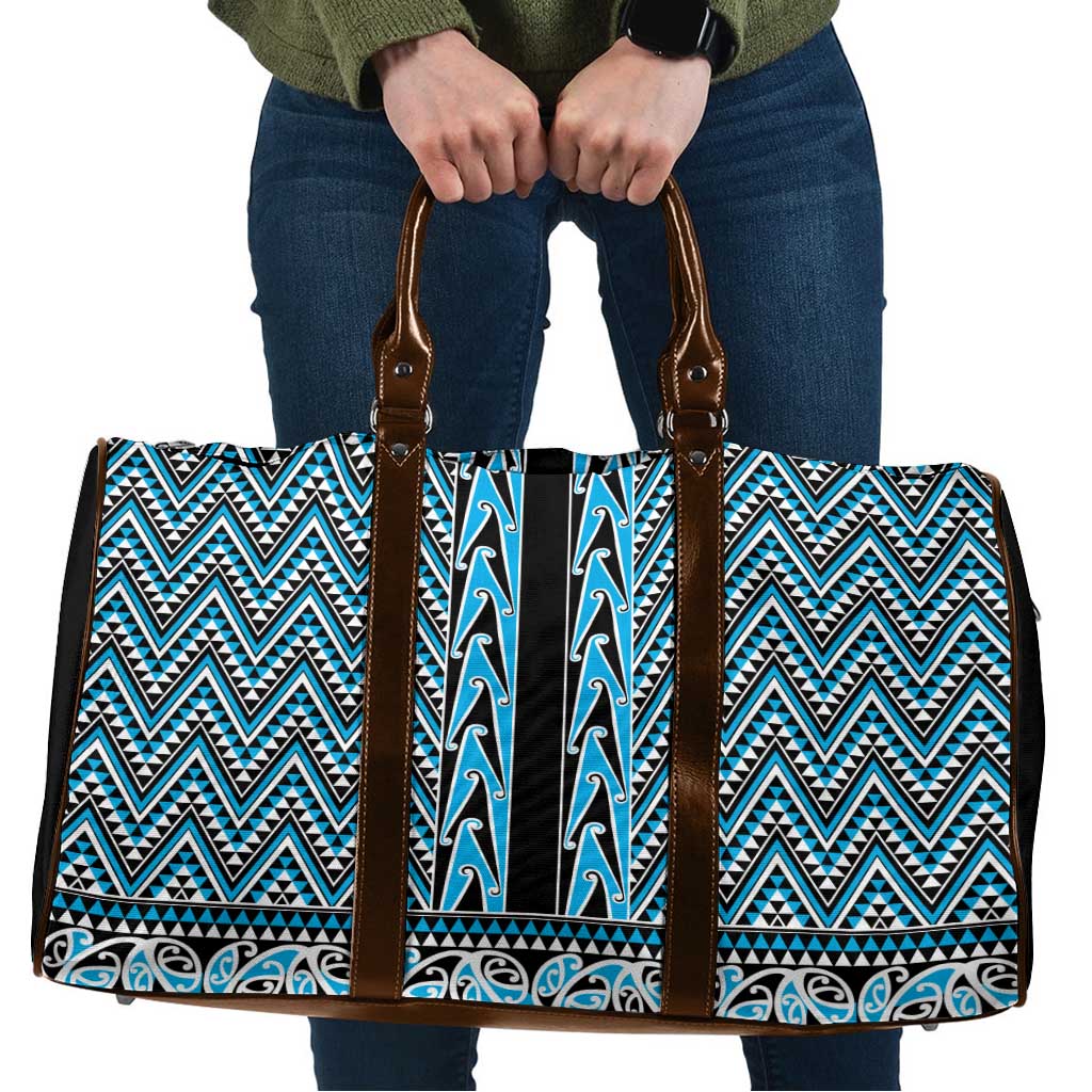 New Zealand Maori Niho Taniwha Travel Bag Kikorangi Mangopare and Puhoro Pattern - Aussie Hoodie