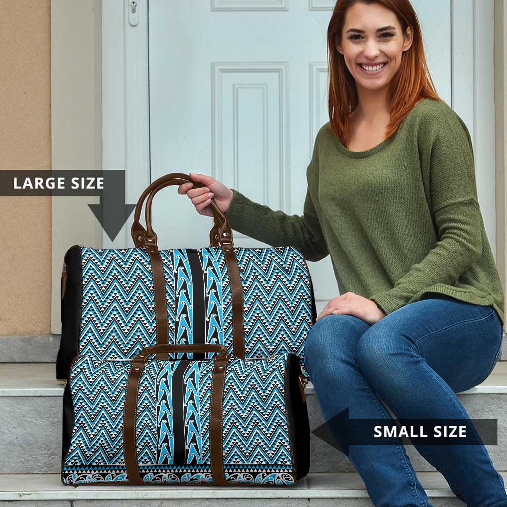 New Zealand Maori Niho Taniwha Travel Bag Kikorangi Mangopare and Puhoro Pattern - Aussie Hoodie