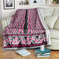 New Zealand Maori Niho Taniwha Blanket Mawhero Mangopare and Puhoro Pattern