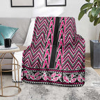 New Zealand Maori Niho Taniwha Blanket Mawhero Mangopare and Puhoro Pattern
