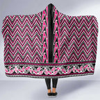 New Zealand Maori Niho Taniwha Hooded Blanket Mawhero Mangopare and Puhoro Pattern