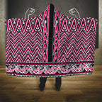 New Zealand Maori Niho Taniwha Hooded Blanket Mawhero Mangopare and Puhoro Pattern