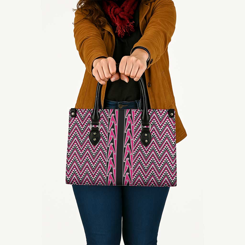 New Zealand Maori Niho Taniwha Leather Bag Mawhero Mangopare and Puhoro Pattern - Aussie Hoodie