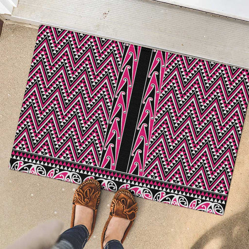 New Zealand Maori Niho Taniwha Rubber Doormat Mawhero Mangopare and Puhoro Pattern