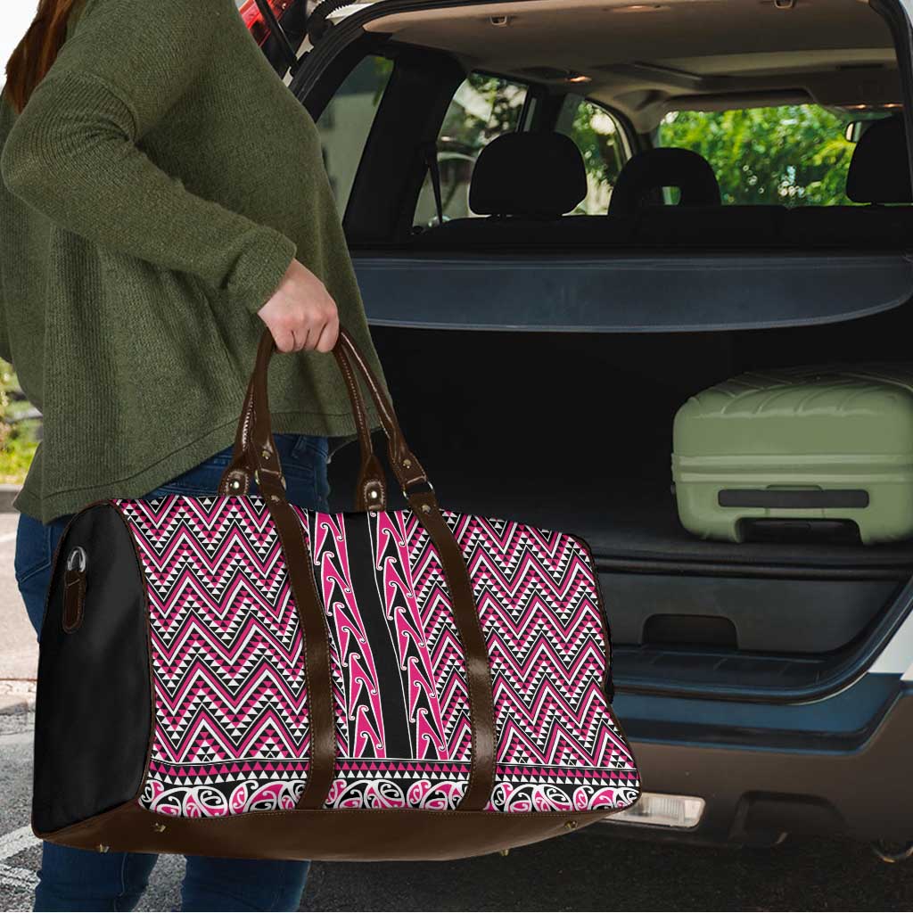 New Zealand Maori Niho Taniwha Travel Bag Mawhero Mangopare and Puhoro Pattern - Aussie Hoodie