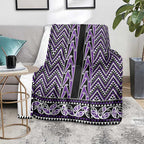 New Zealand Maori Niho Taniwha Blanket Waiporopo Mangopare and Puhoro Pattern