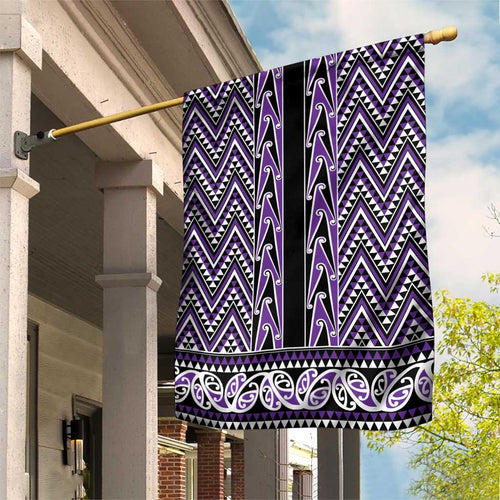 New Zealand Maori Niho Taniwha Garden Flag Waiporopo Mangopare and Puhoro Pattern
