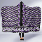 New Zealand Maori Niho Taniwha Hooded Blanket Waiporopo Mangopare and Puhoro Pattern
