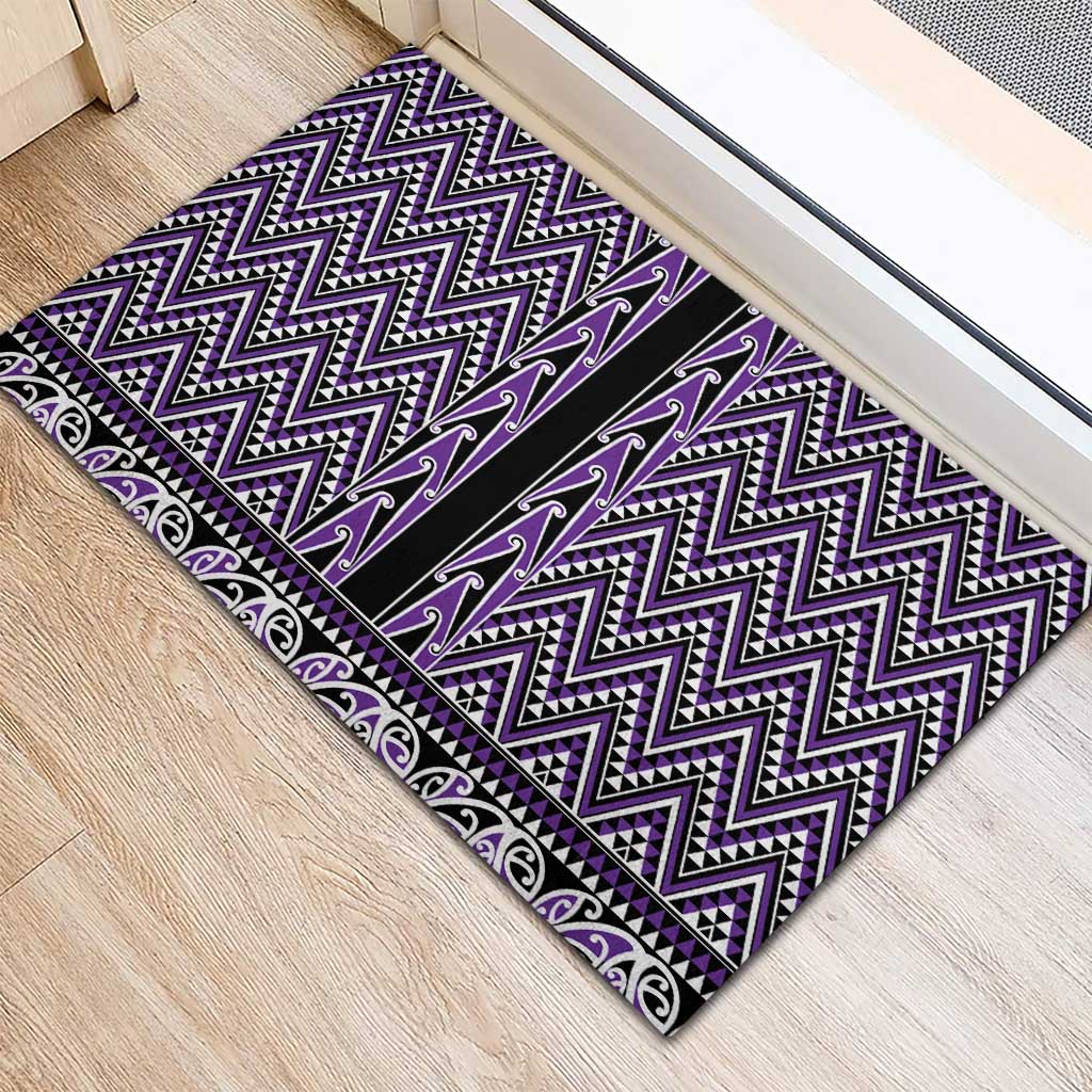 New Zealand Maori Niho Taniwha Rubber Doormat Waiporopo Mangopare and Puhoro Pattern