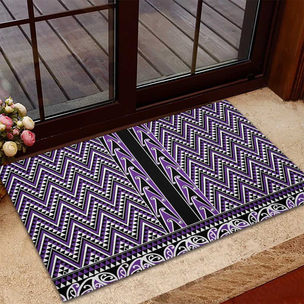 New Zealand Maori Niho Taniwha Rubber Doormat Waiporopo Mangopare and Puhoro Pattern