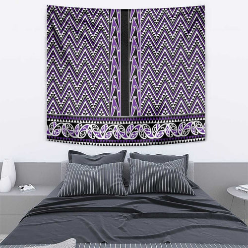 New Zealand Maori Niho Taniwha Tapestry Waiporopo Mangopare and Puhoro Pattern