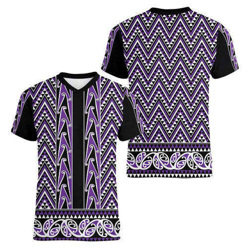 New Zealand Maori Niho Taniwha Women V-Neck T-Shirt Waiporopo Mangopare and Puhoro Pattern