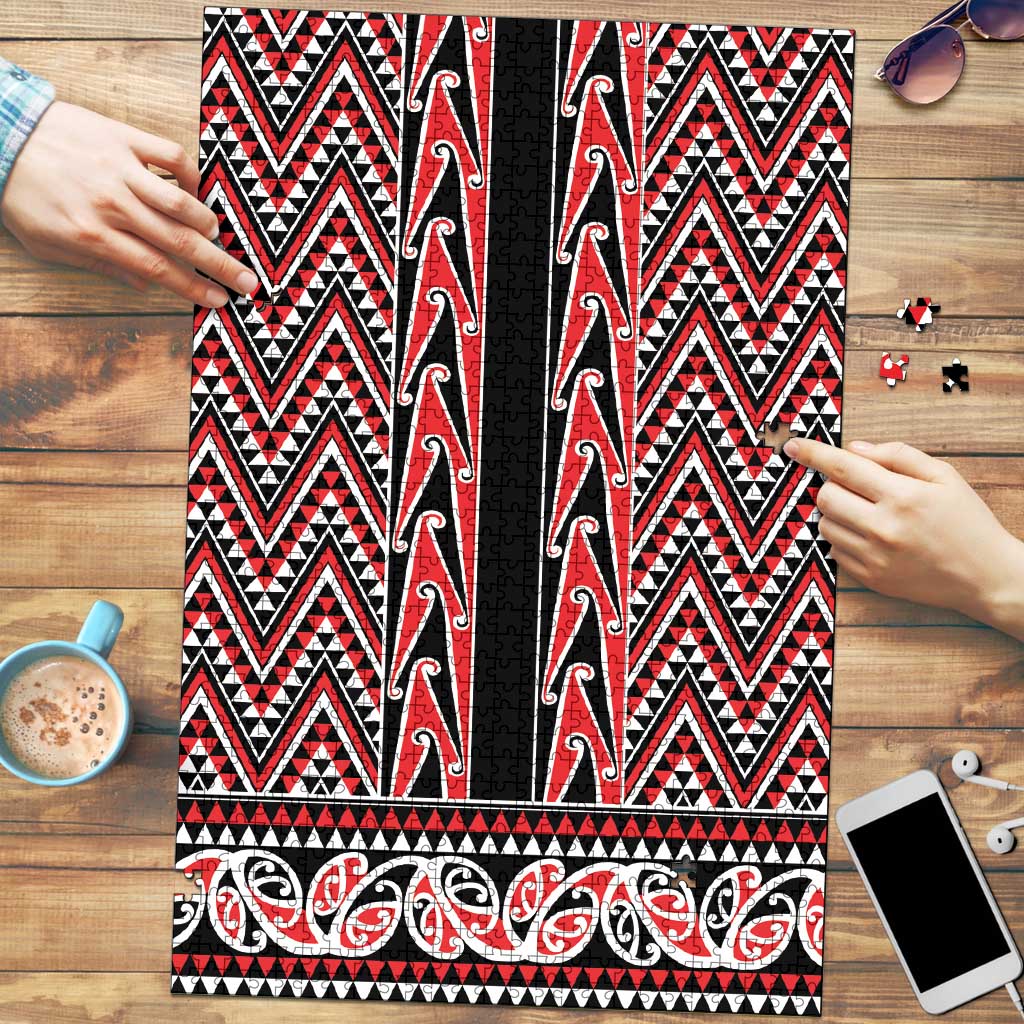New Zealand Maori Niho Taniwha Puzzle Whero Mangopare and Puhoro Pattern - Aussie Hoodie